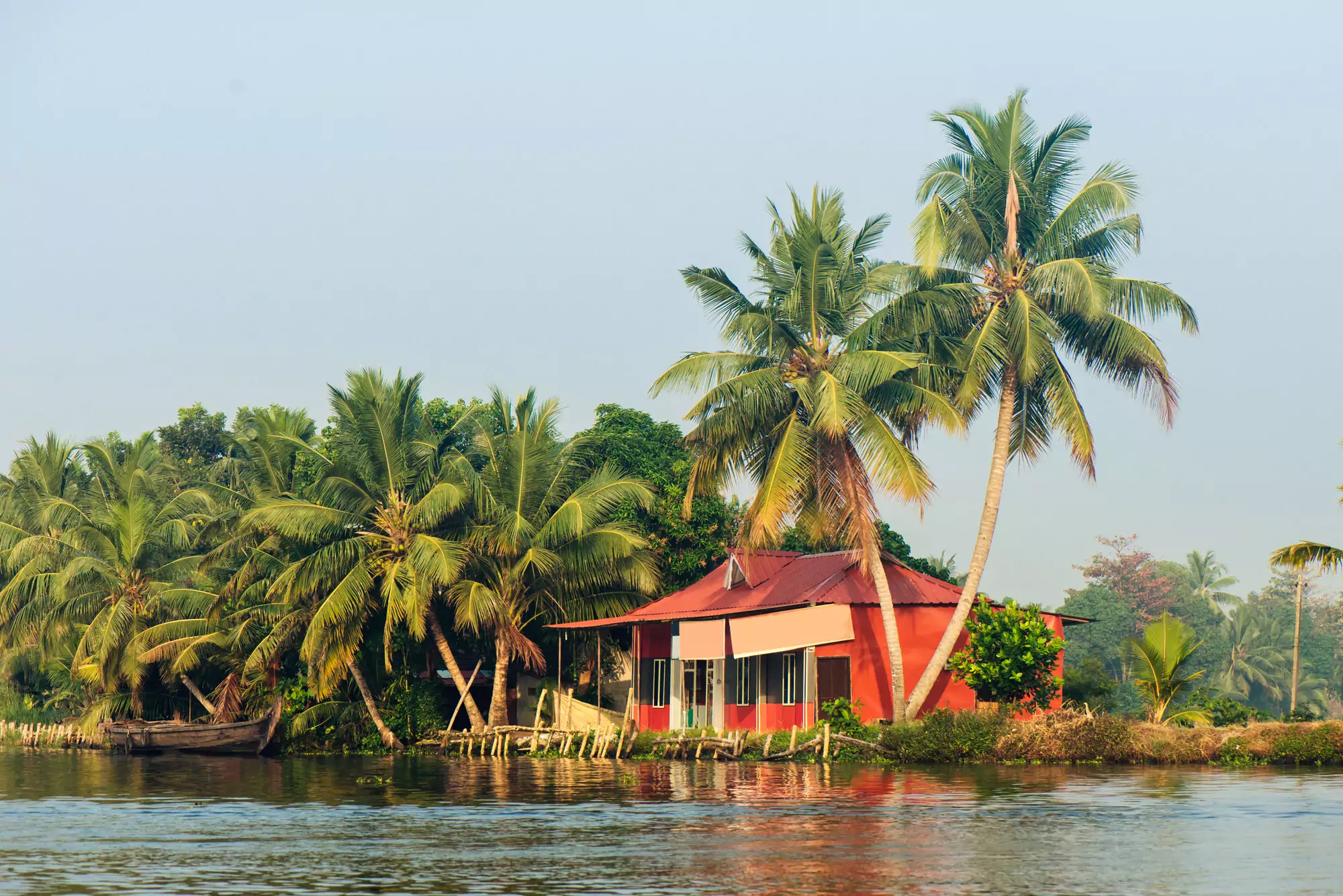 best place to visit in april in south india